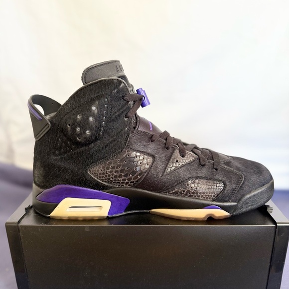 AUTHENTIC Jordan 6 Retro Social Status size 12 AR2257-005 2019 PRE-OWNED - Picture 3 of 8